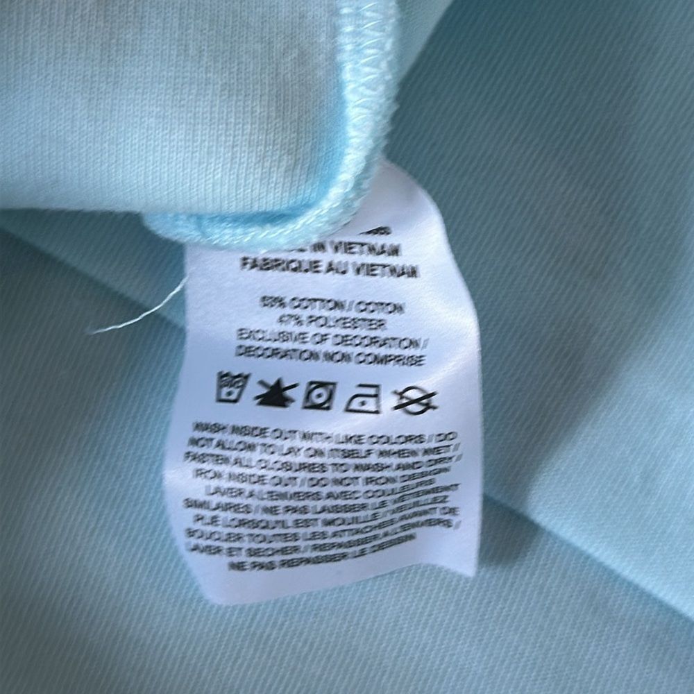 Nike Sportswear Tech Fleece
Women's Oversized Short-Sleeve Cropped Top! - Picture 10 of 13